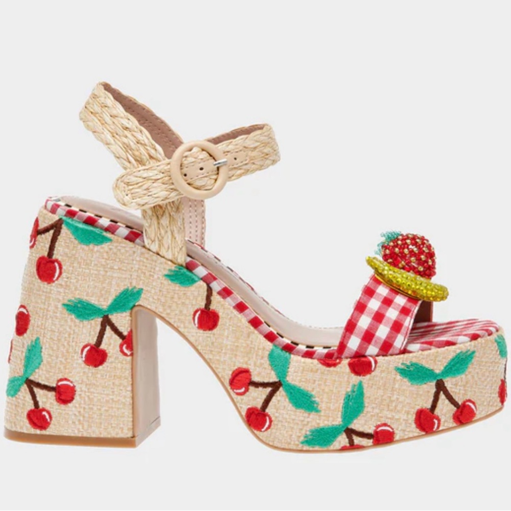 Betsey Johnson Cheyne Cherry Heel size 6.5